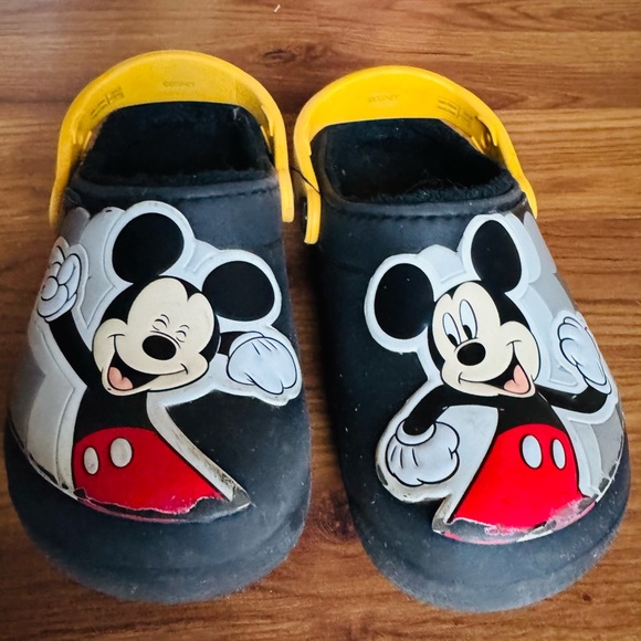 Crocs - Mickey Mouse - Picture 2 of 7
